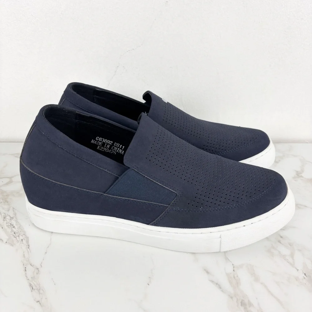 Calto Men’s Invisible Height Increasing Sneaker Shoes Sz 11